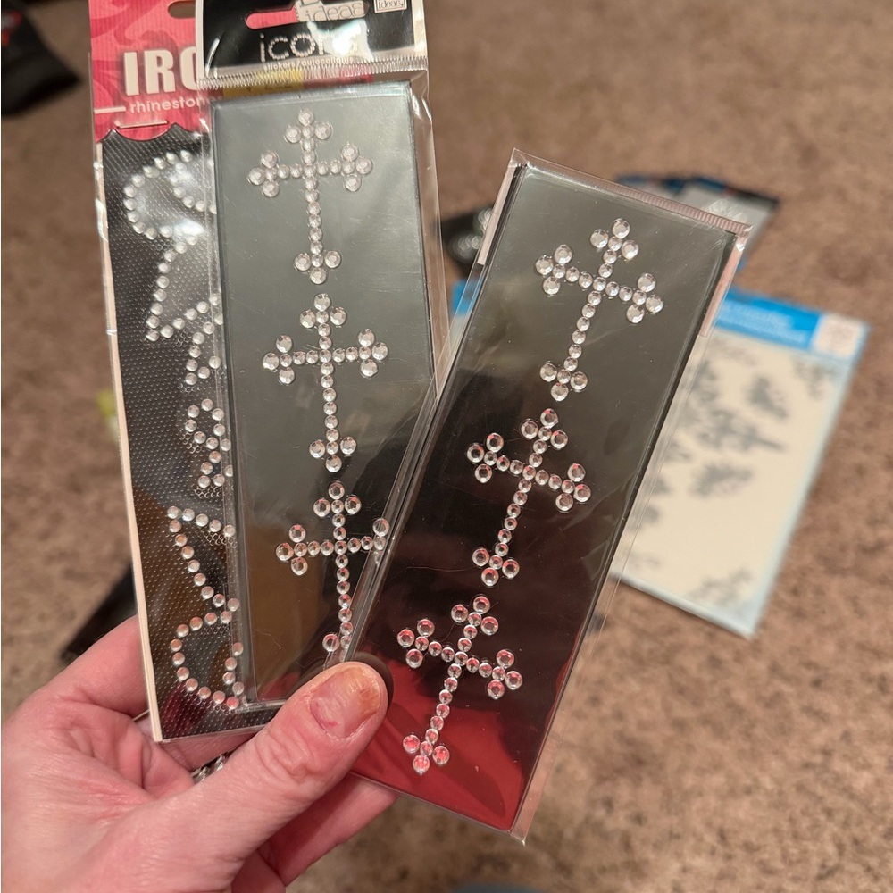Assorted Iron-On Transfer Rhinestone Designs - Picture 8 of 9